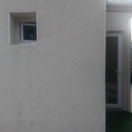 Studio Avec Jacuzzi Saint-Fons Exterior foto